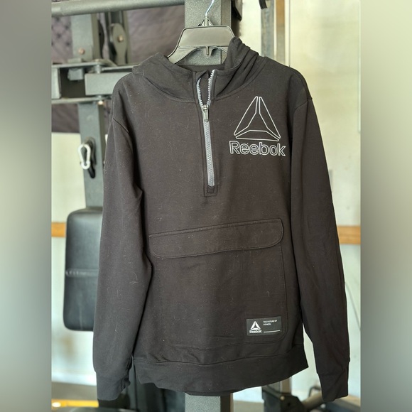 Youth Reebok pull over - Picture 2 of 2